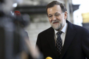 Foto de archivo. Mariano Rajoy a su llegada a una reunión del Partido Popular Europeo en Bruselas.-Foto: OLIVIER HOSLET / EFE