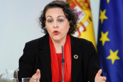 La ministra de Trabajo, Magdalena Valerio, en una rueda de prensa posterior a un Consejo de Ministros.-ZIPI (EFE)