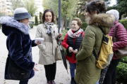 Inés Andrés con representantes del Consejo Municipal de la Mujer, ayer en la Dehesa.-Luis Ángel Tejedor