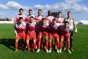 Once del combinado regional en el último encuentro de la Copa de las Regiones disputado en Bulgaria.-FCYLF