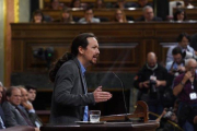 El secretario general de Unidas Podemos, Pablo Iglesias, durante el debate de investidura de Pedro Sánchez.-DAVID CASTRO