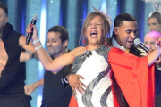 Loalwa Braz, vocalista Kaoma, en la entrega de los premios Billboard Latinos.-Gaston de Cardenas