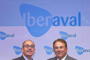 El director de Iberaval, Pedro Pisonero, y el presidente de la Cámara, D. J. Salazar.-ICAL