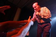 Chiquito de la Calzada, en una actuación en el 2004  primer Spanish bizarro freak festival.-