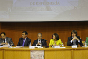 Represa, Pardo, Sacristán, Fernández Araque, Martínez Mínguez y Heredia, ayer, en el salón de actos de la UVa en-