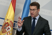 El presidente de la Xunta, Alberto Núñez Feijóo, durante la la rueda de prensa ofrecida hoy para informar de los acuerdos tomados en la sesión semanal de su equipo de gobierno.-EFE