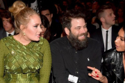 Adele y su exmarido, Simon Konecki, en la ceremonia de los Grammy del 2017, en Los Ángeles.-GETTY / LESTER COHEN