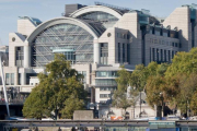 Imagen de archivo de la estación ferroviaria de Charing Cross, en Londres.-EL PERIÓDICO