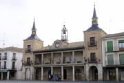 Exterior de la casa consistorial de El Burgo de Osma.-VALENTÍN GUISANDE