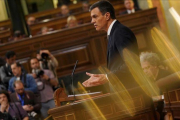 Pedro Sánchez en el Congreso durante la celebración de la moción de censura.-JOSÉ LUIS ROCA