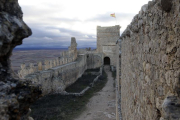 La fortaleza musulmana de Gormaz.-L.A.T.