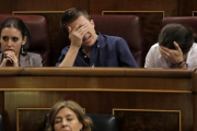 Pablo Iglesias, Íñigo Errejon e Irene Montero en el Congreso de los Diputados.-JOSE LUIS ROCA
