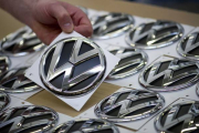 La chapa de Volkswagen.-ODD ANDERSEN / AFP