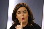 La vicepresidenta del Gobierno, Soraya Sáenz de Santamaría, en consejo de ministros.-JUAN MANUEL PRATS