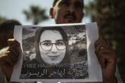 Protesta en favor de la periodista marroquí Hajar Raissouni.-MOSA AB ELSHAMY (AP)