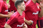Vietto, durante el primer entrenamiento de pretemporada con el Atlético en la Ciudad Deportiva de Majadahonda.-EFE / ZIPI