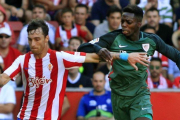 Iñaki Williams, durante el partido contra el Sporting en el que recibió gritos racistas.-EFE / ALBERTO MORANTE