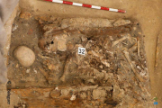 Fragmentos de los restos hallados en el convento de las Trinitarias de Madrid, entre los que se encuentran los del gran escritor Miguel de Cervantes.-Foto: AYUNTAMIENTO DE MADRID