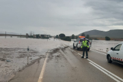 Una tormenta deja una fuerte tromba de agua e inundaciones en las carreteras de Soria hacia Zaragoza.