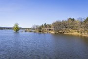 Un pantano pletórico asegura las reservas hídricas