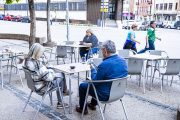 Una terraza en a capital. - MARIO TEJEDOR