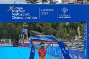Marina Muñoz en la línea de meta de Coimbra donde se ha proclamado campeona de Europa.