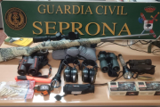 Material incautado por la Guardia Civil.