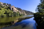 Río Duero a su paso por San Saturio.