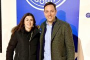 Patricia Giaquinta, responsable de la sección, junto con el presidente del Calasanz Gonzalo Irigoyen.