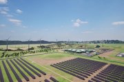 Los últimos proyectos presentados por Solarig avanzan hacia una concepción global con la utilización de diferentes recursos energéticos –fotovoltaico, eólico...– para  la producción de combustibles sostenibles.