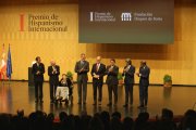 Benjumea, los Duques de Soria, Felipe VI, Kavatek, Mañueco y Mínguez en la entrega del galardón.