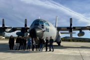 Visita de los localizadores al aeródromo de Garray.