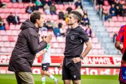 Aitor Calle en el partido de la pasada jornada en el que fue expulsado.
