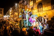 Una preciosa y colorida marcha acompañó a los Reyes Magos