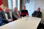 El consejero de Movilidad durante la reunión con los alcaldes del Alto Jalón.
