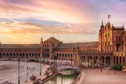 La espectacular Plaza de España de Sevilla.