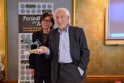 Ha recibido el premio Manuel Núñez Encabo, actual presidente de la Fundación Antonio Machado.