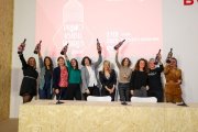 Ana Carazo, la segunda por la izquierda, junto al resto de premiadas de otras categorías.