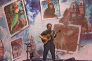 El cantautor y compositor El Kanka en su actuación en el Palacio de la Audiencia.
