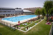 Las piscinas pueden ser un buen remedio contra la ola de calor.