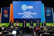 Imagen de la reunión de la Federación Española, con su presidente Rafael Louzán a la cabeza, con los clubes de Segunda RFEF