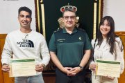 Los alumnos posan tras sus prácticas tuteladas por la Guardia Civil de Soria.