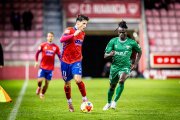 El equipo rojillo vence y pasa de ronda