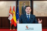 Archivo - El presidente de la Junta, Alfonso Fernández Mañueco, durante su declaración institucional.