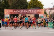 Imagen de la salida de la Media Maratón de Soria del año pasado.