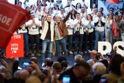 Respaldo a la candidatura de Carlos Martínez en una abarrotada Audiencia.