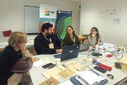 Reunión de integrantes del proyecto en un encuentro.