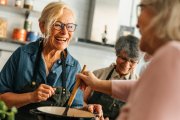 Cocinar a fuego lento y en compañía: la esencia emocional y técnica de los guisos tradicionales