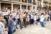 Concentración a favor de los empleos de Huf en El Burgo de Osma.