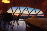 Uno de los alojamientos del glamping Miradomos